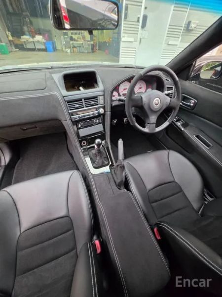 Nissan Skyline