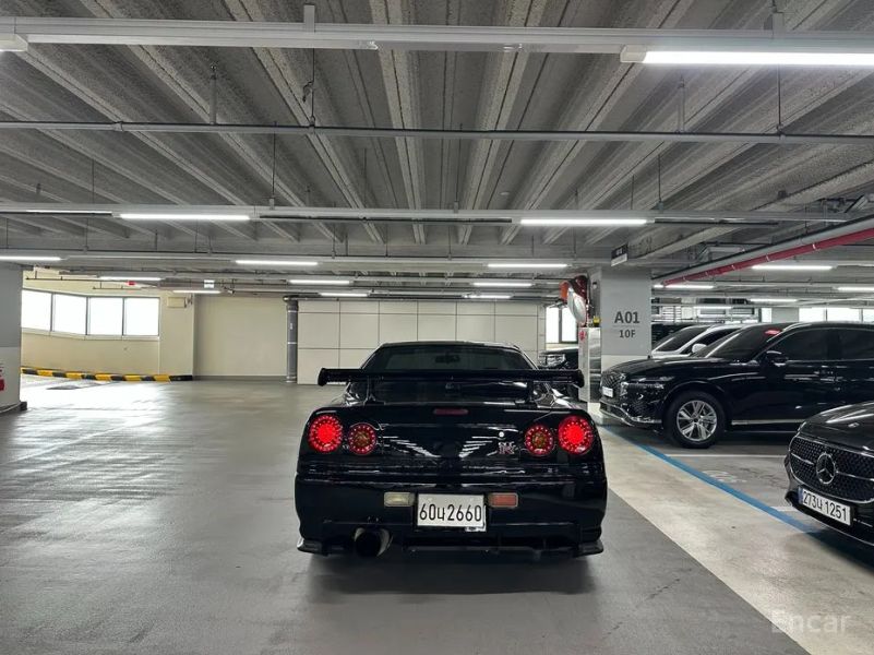 Nissan Skyline