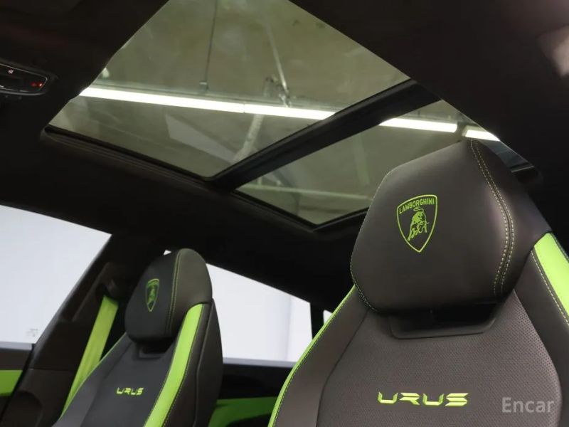 Lamborghini urus