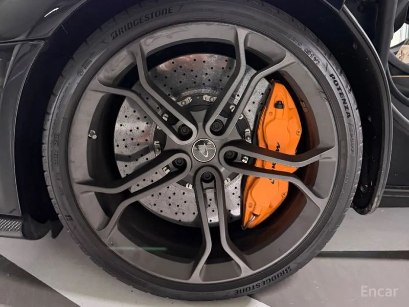 Mclaren 650S