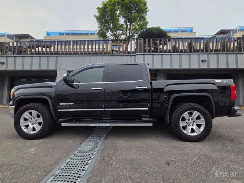 GMC Sierra