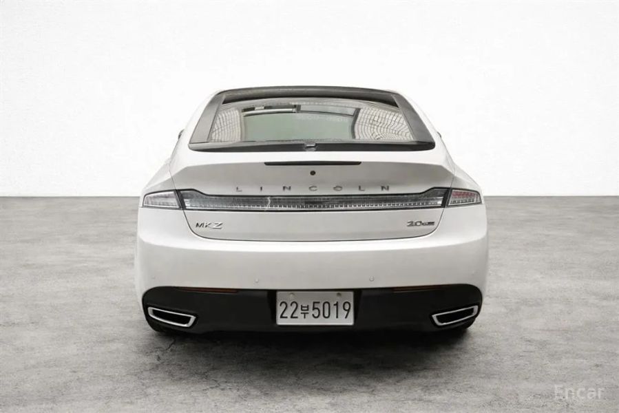 Lincoln MKZ