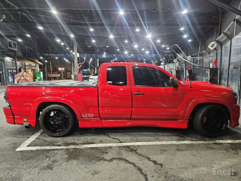 Toyota Tacoma