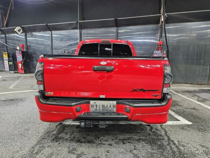 Toyota Tacoma
