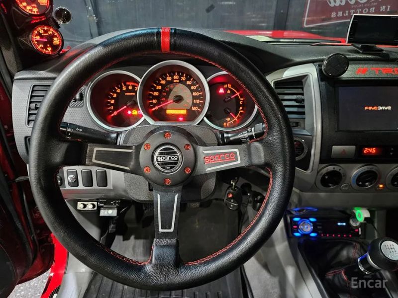 Toyota Tacoma