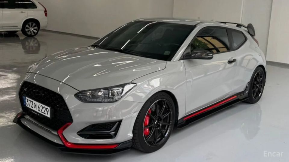 Hyundai Veloster