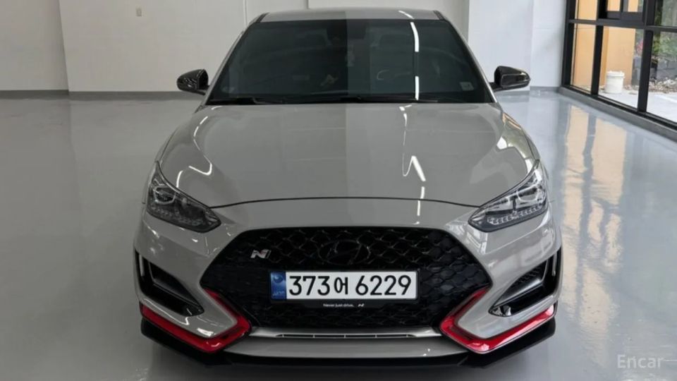 Hyundai Veloster