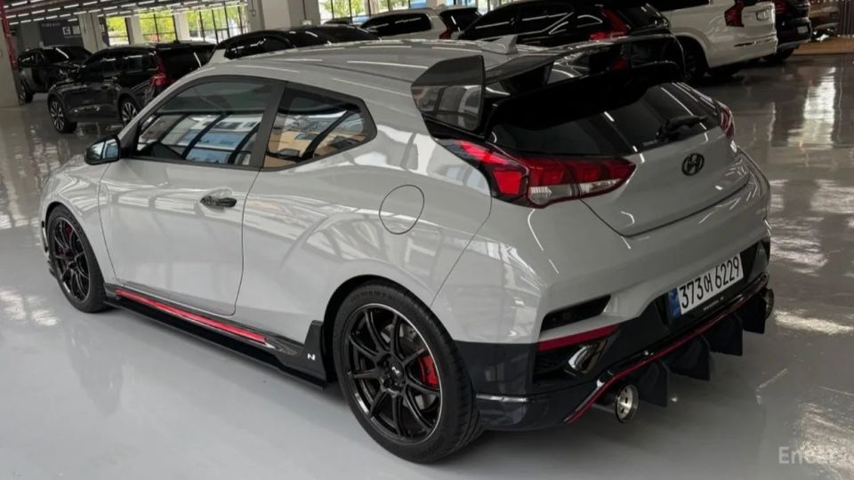Hyundai Veloster