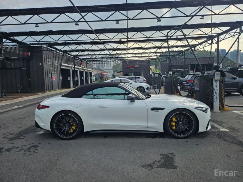 Mercedes-Benz SL-Class