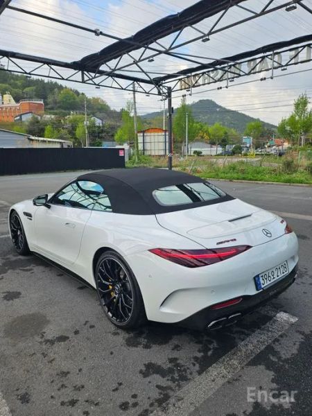 Mercedes-Benz SL-Class