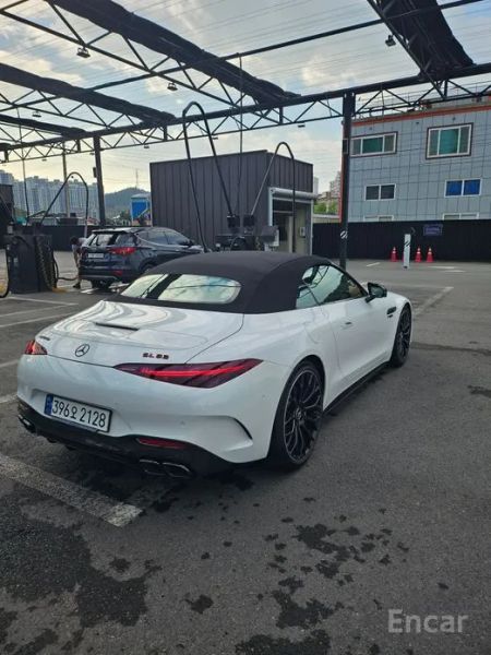 Mercedes-Benz SL-Class