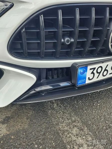 Mercedes-Benz SL-Class
