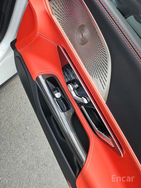 Mercedes-Benz SL-Class