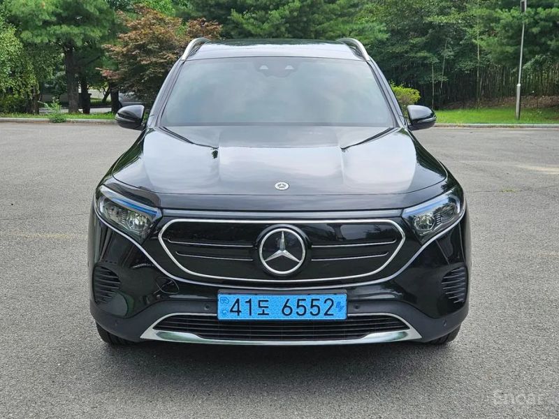Mercedes-Benz EQB