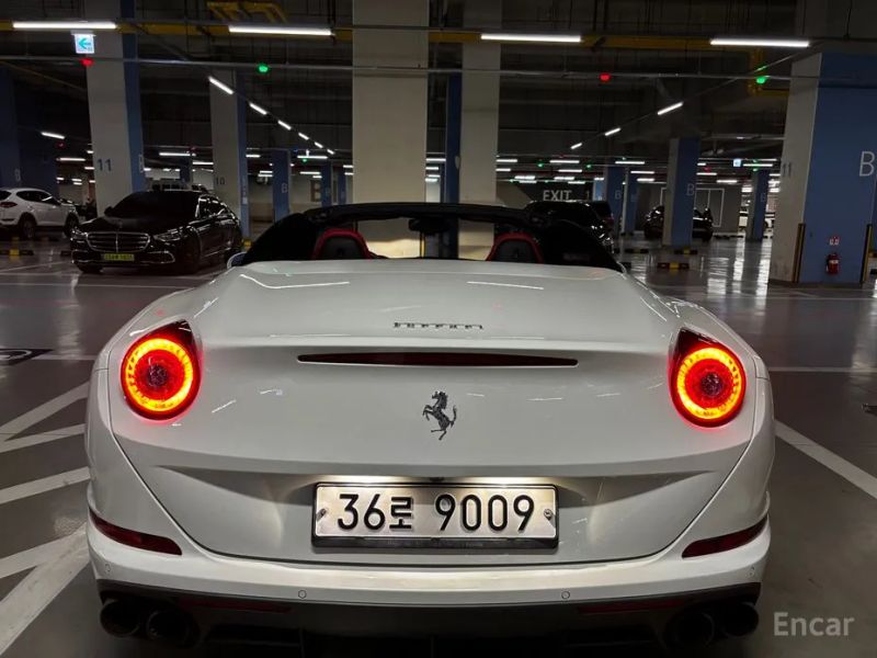 Ferrari California