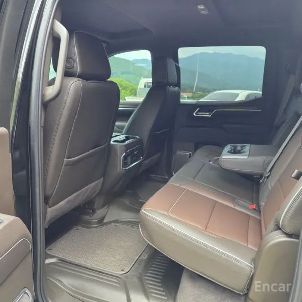 GMC Sierra