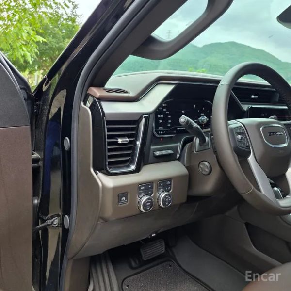 GMC Sierra
