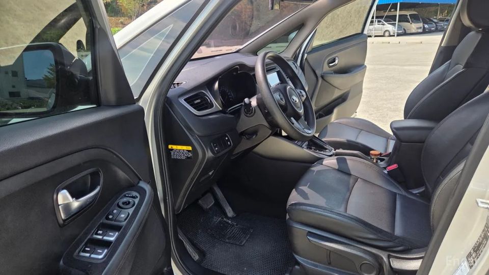 Kia Carens