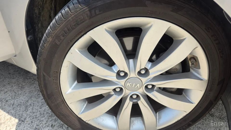 Kia Carens