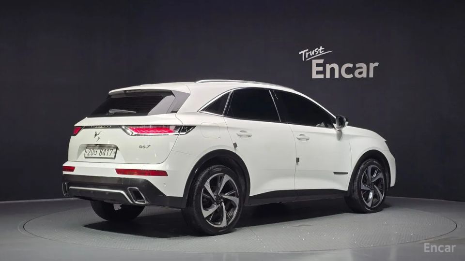 Citroen-DS DS7