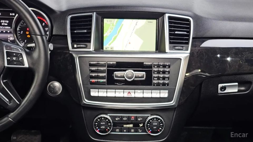 Mercedes-Benz M-class
