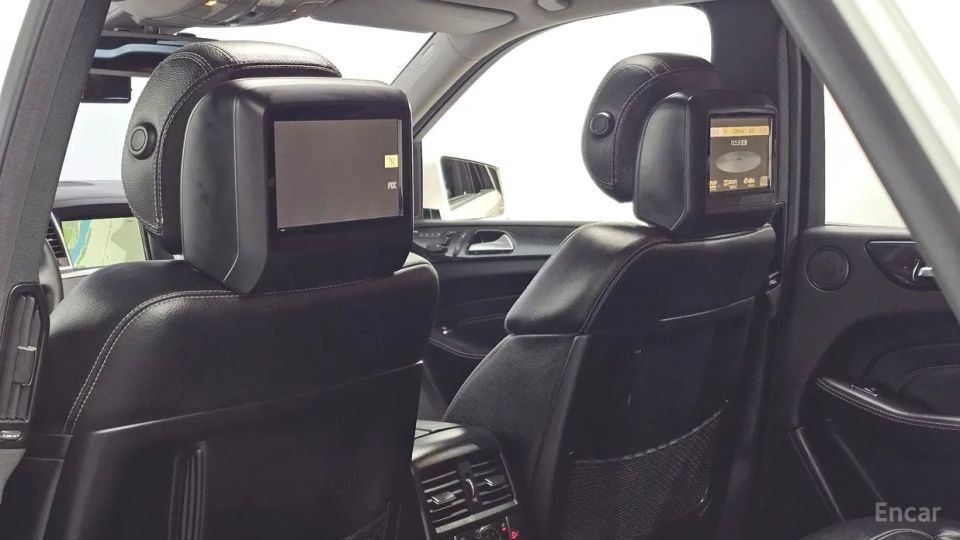 Mercedes-Benz M-class
