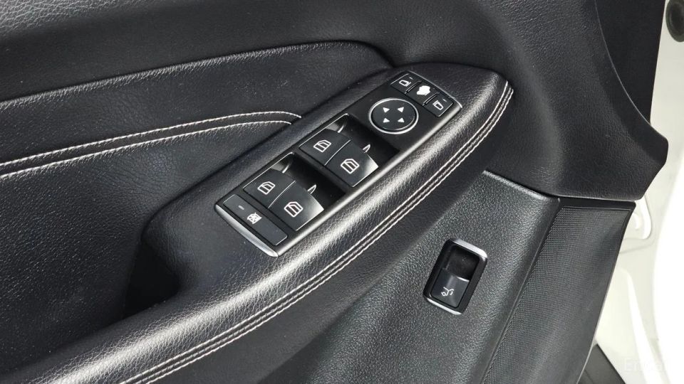 Mercedes-Benz M-class