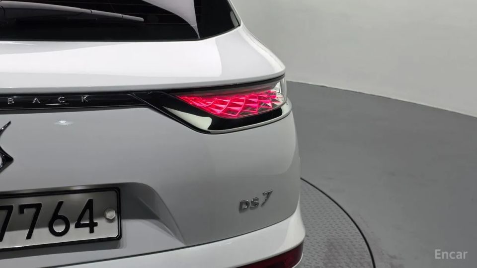 Citroen-DS DS7