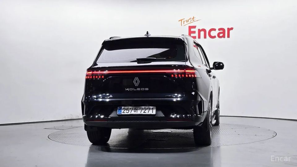 Renault-KoreaSamsung Grand Koleos