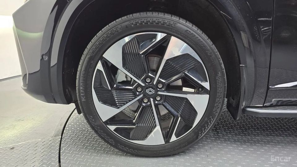 Renault-KoreaSamsung Grand Koleos
