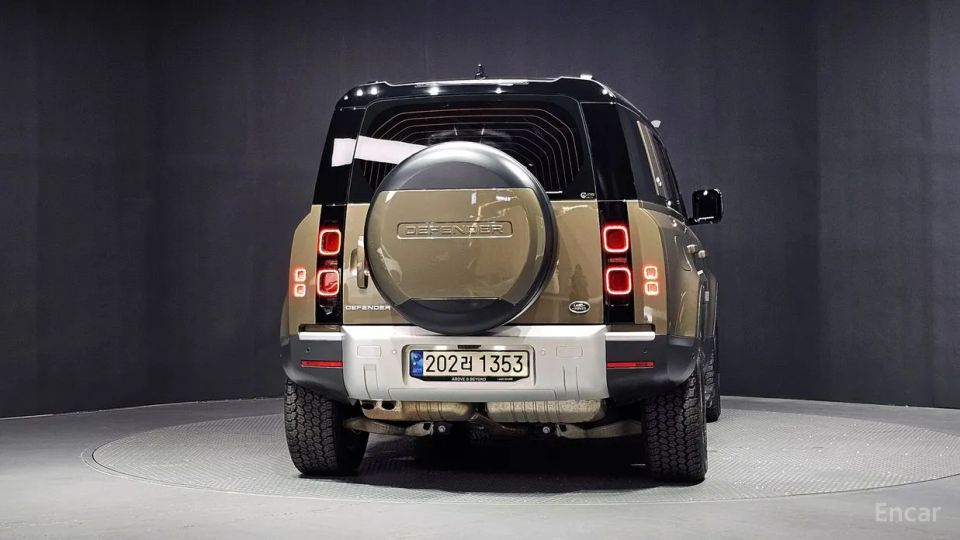 Land Rover Defender