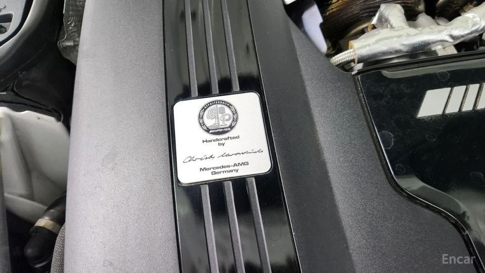 Mercedes-Benz SL-Class