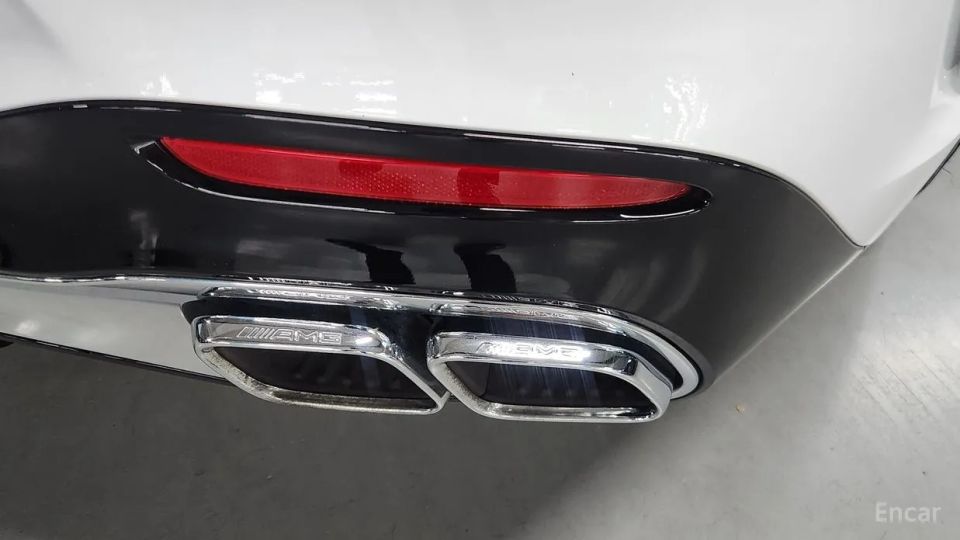 Mercedes-Benz SL-Class