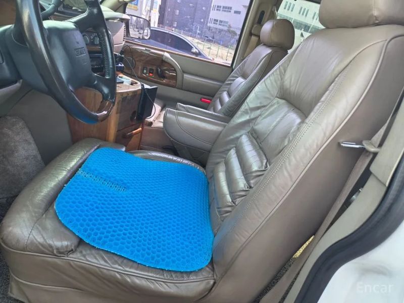 GMC Safari