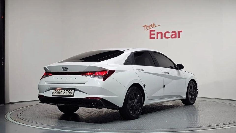 Hyundai AVANTE