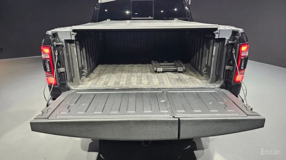 Dodge Ram Pick Up
