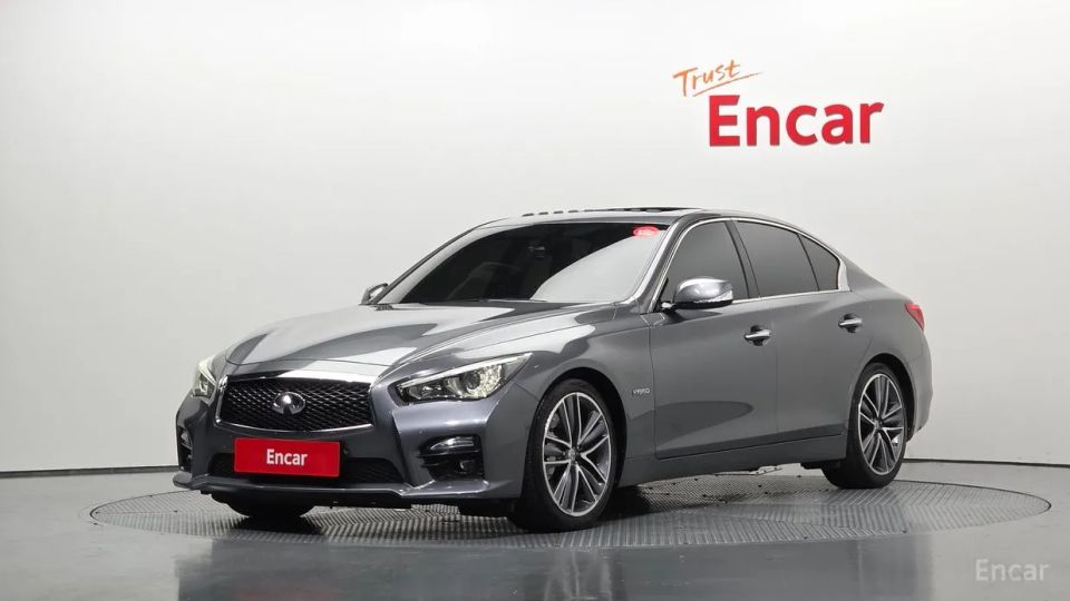 Infiniti Q50