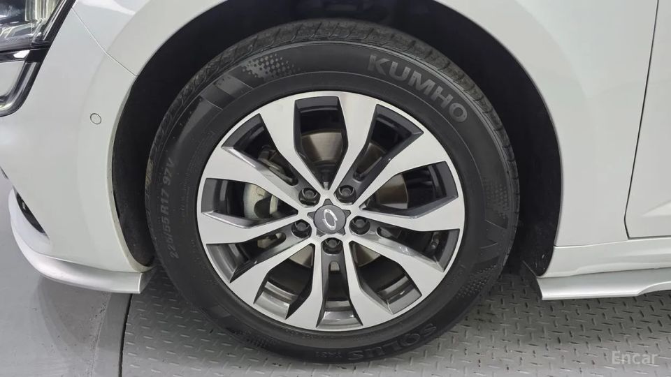 Renault-KoreaSamsung SM6