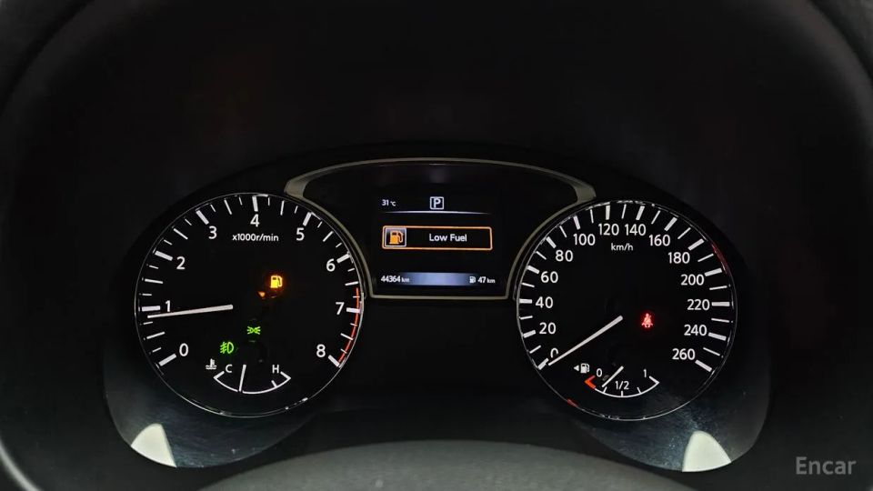 Nissan altima