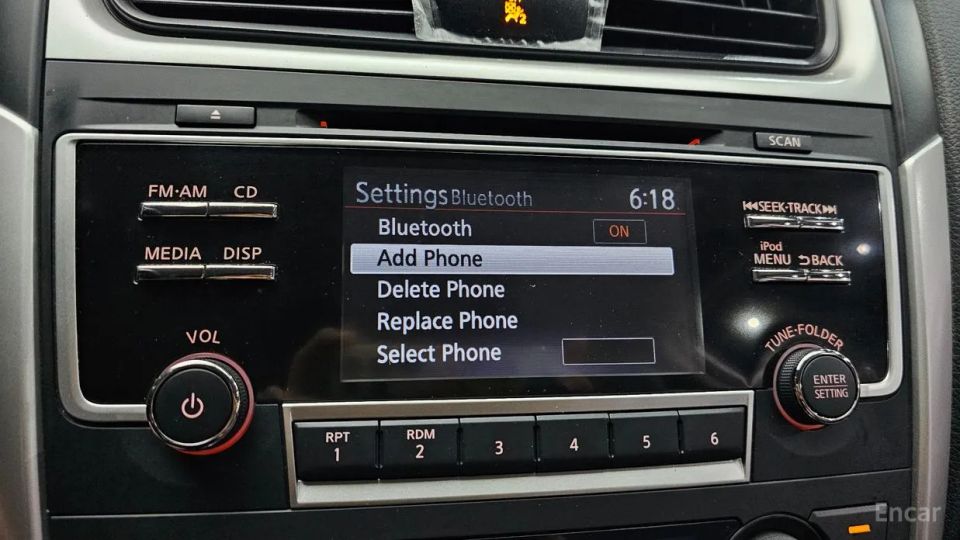 Nissan altima