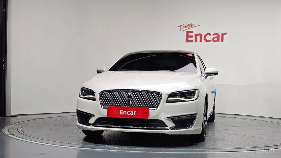 Lincoln MKZ