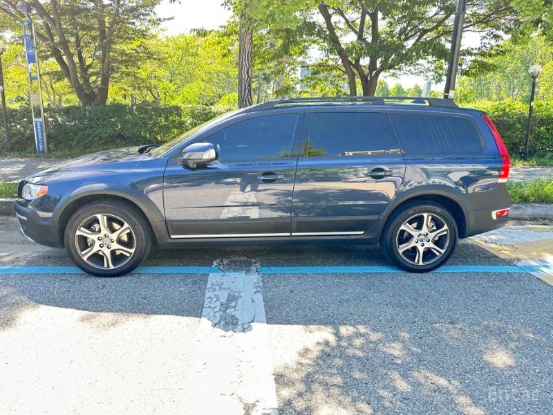 Volvo XC70