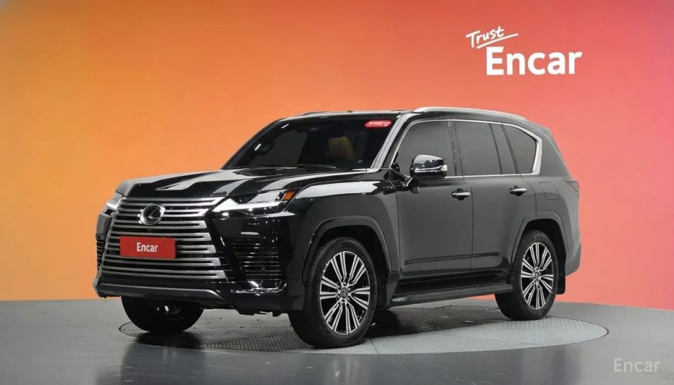 Lexus LX