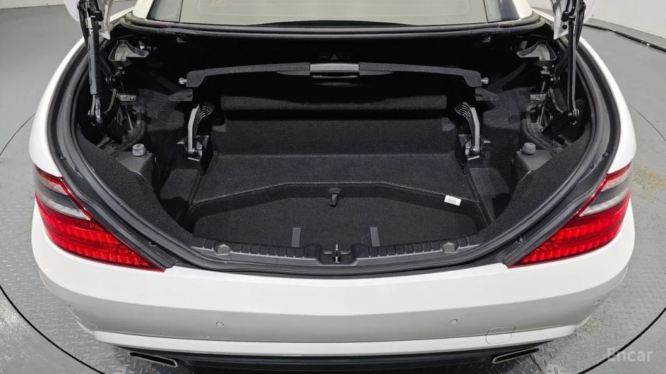 Mercedes-Benz SLK-Class