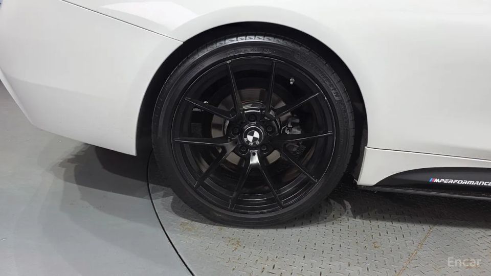 BMW 4-series