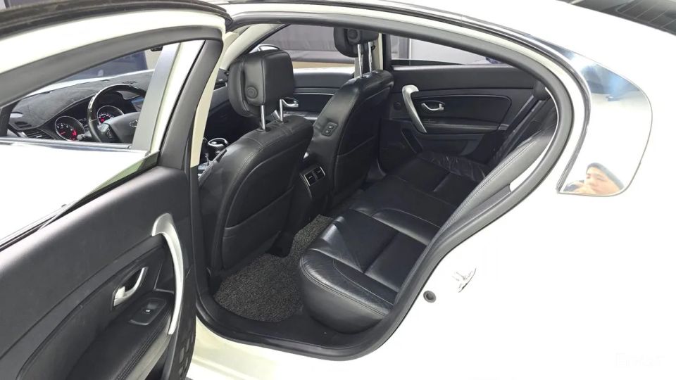 Renault-KoreaSamsung SM5
