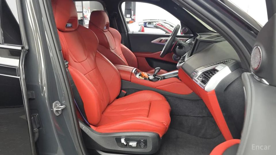 BMW XM
