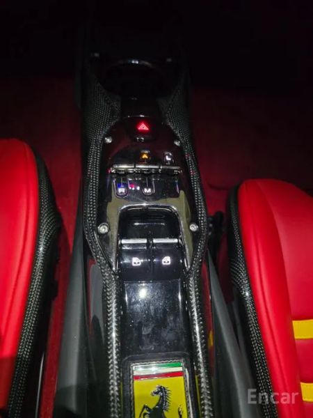 Ferrari 296