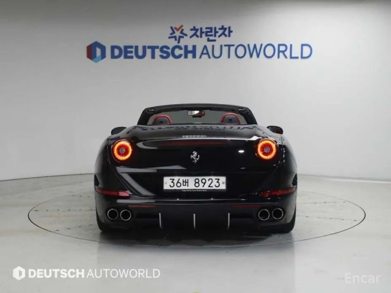 Ferrari California