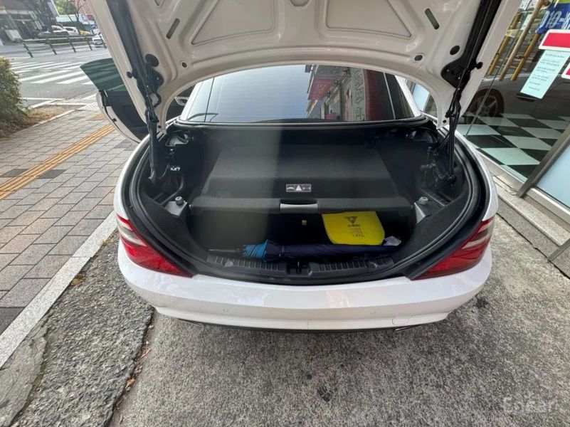Mercedes-Benz SLK-Class